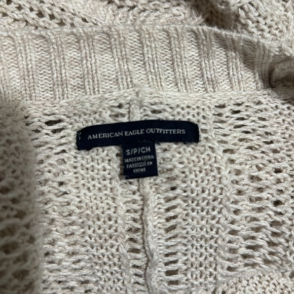 American Eagle Cardigan - Picture 2 of 3